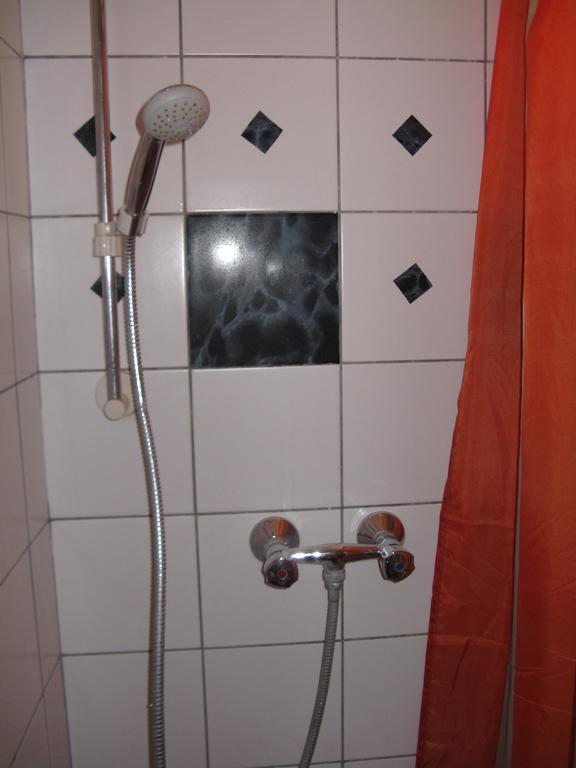 Karpati Motel Будапеща Стая снимка