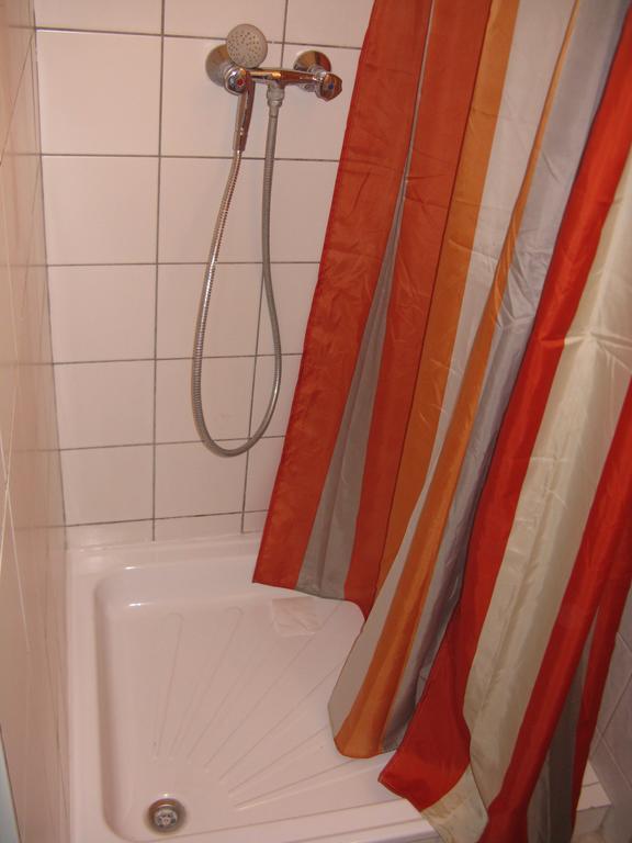 Karpati Motel Будапеща Екстериор снимка