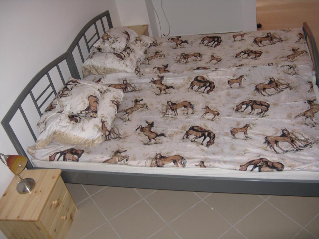 Karpati Motel Будапеща Екстериор снимка